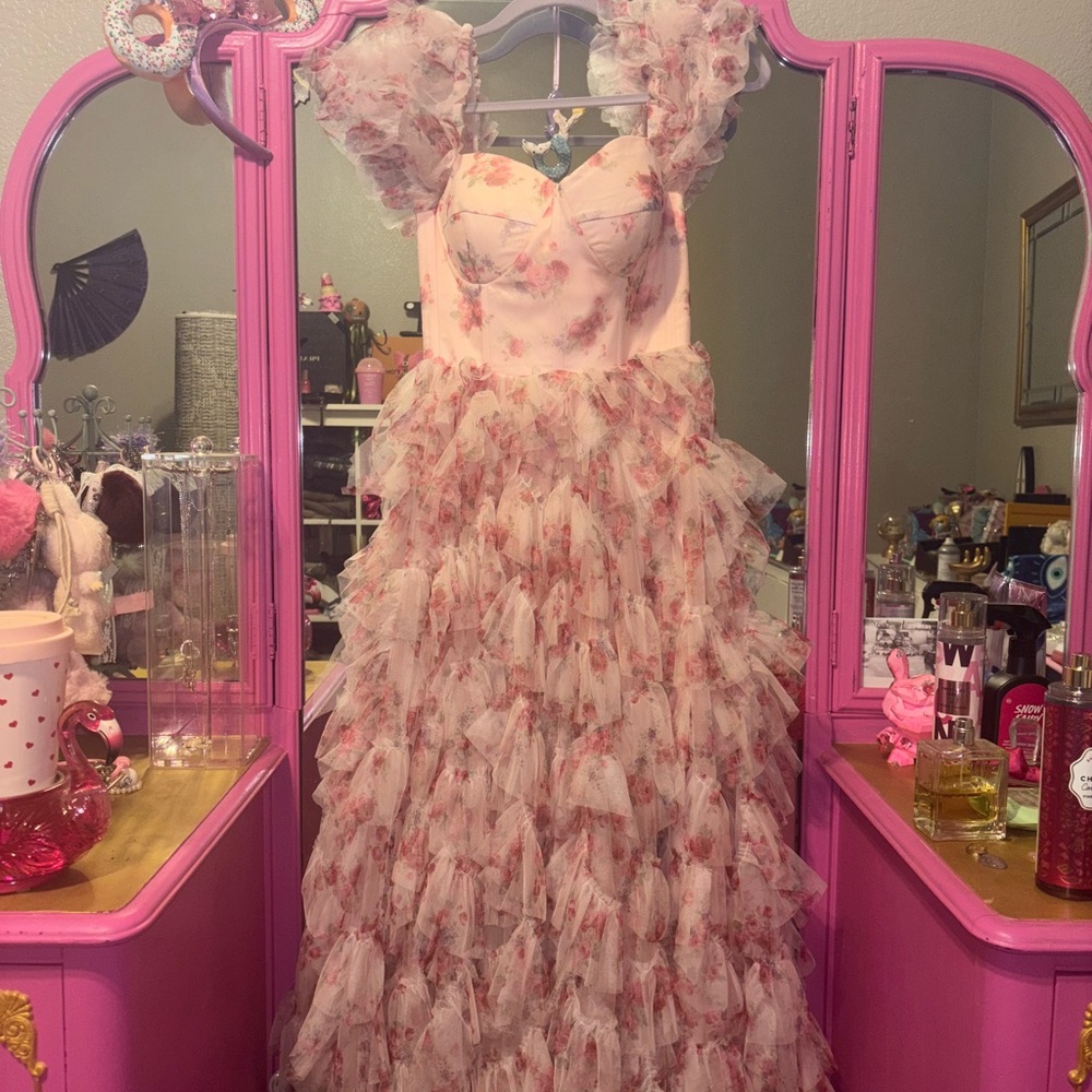 Elegant Floral Pink Midi Dress